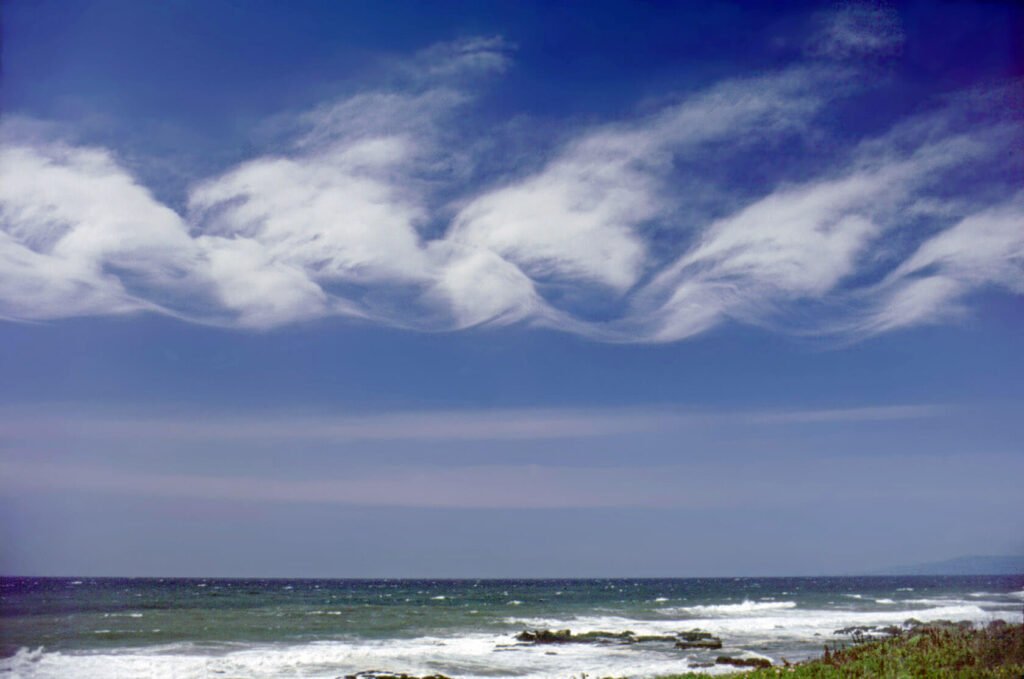 Kelvino-Helmholtzo debesys