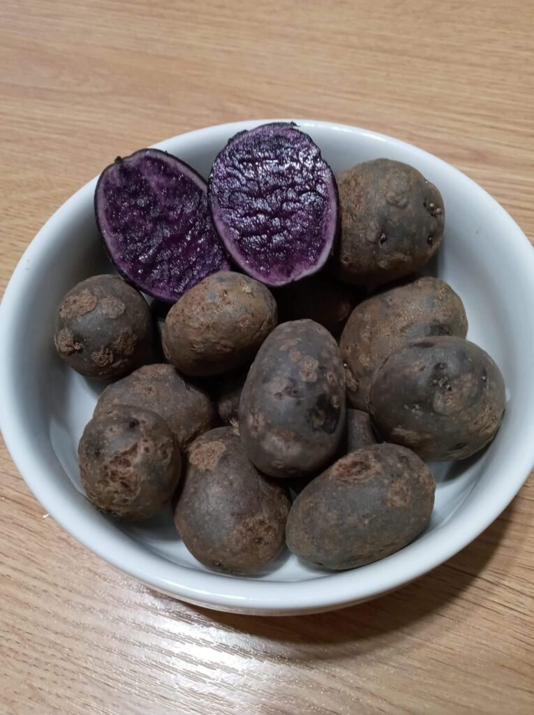violetinės bulvės